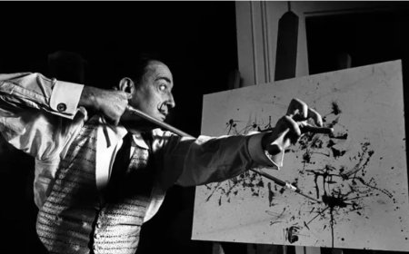 Salvador Dalís Traumwelt: Die Landkarte des surrealistischen Unterbewusstseins
