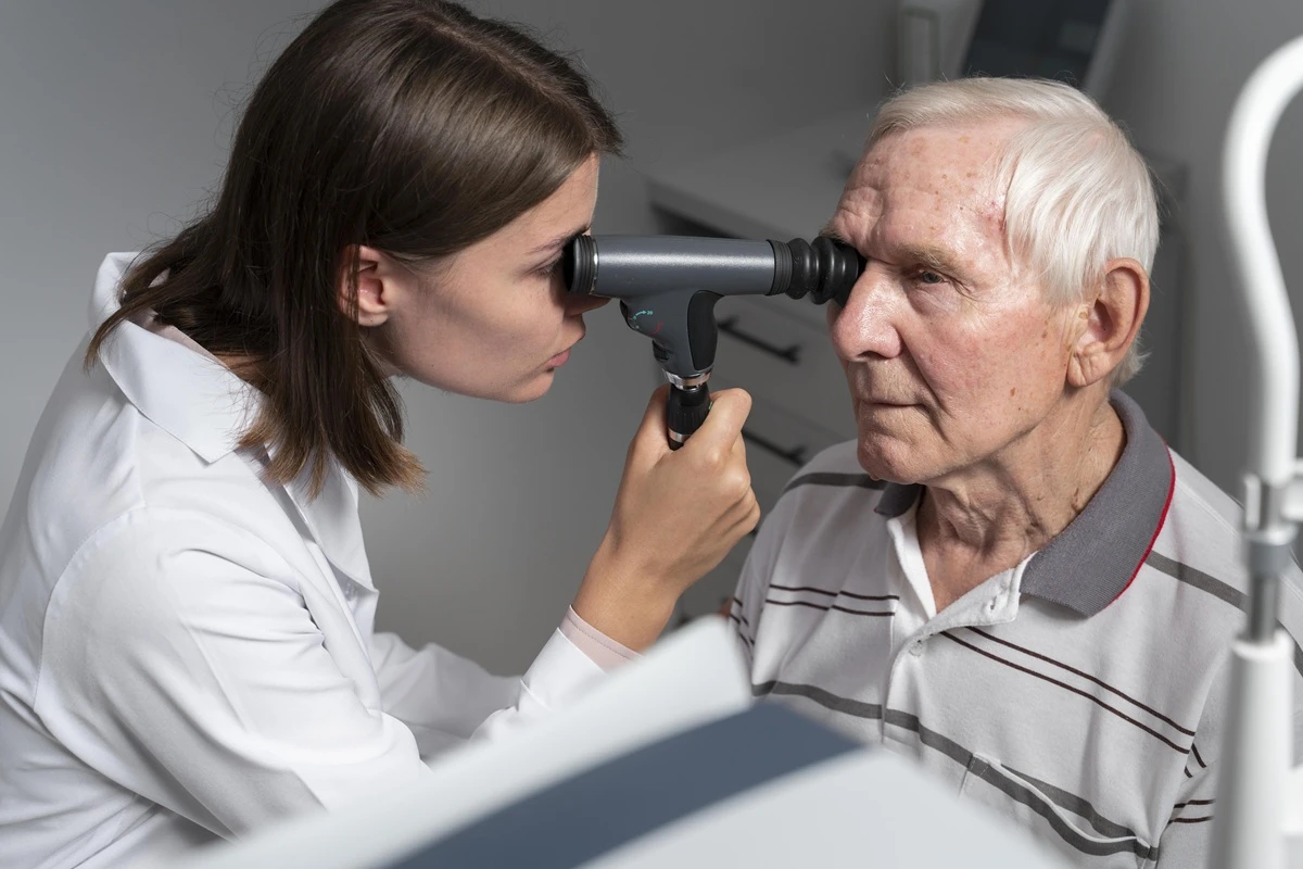 Können KI-gestützte Augenscans Alzheimer und Parkinson früh erkennen?