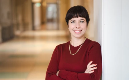 Elif Eralp: Astrologie, Numerologie und die Berlin-Wahl 2026 im Check